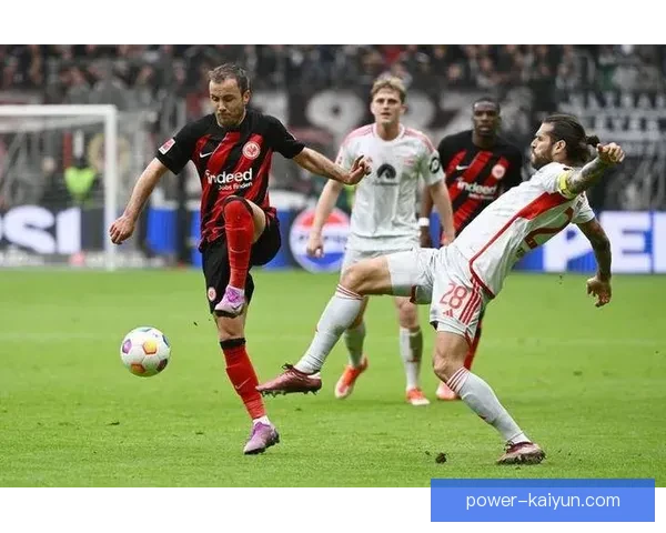 法兰克福边路进攻表现稳健，近期战术调整显著提升球队竞争力